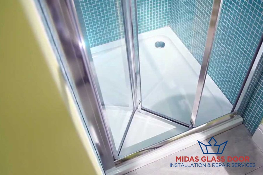 bifold-glass-door-service-midas-glass-door-singapore