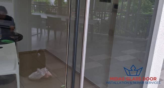 glass-door-handle-repair-services-midas-glass-door-singapore-commercial-bedok-1