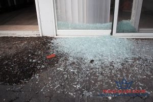 glass-doors-break-easily-5-myths-about-glass-doors-in-singapore-glass-doors-midas-glass-door-singapore