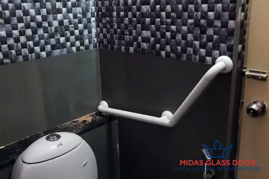 bathroom-toilet-grab-bar-midas-glass-door-singapore-00