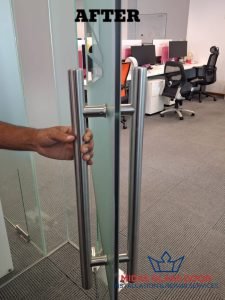 glass-door-handle-repair-services-midas-glass-door-installation-and-repair-services-singapore-commercial-temasek-boulevard-4